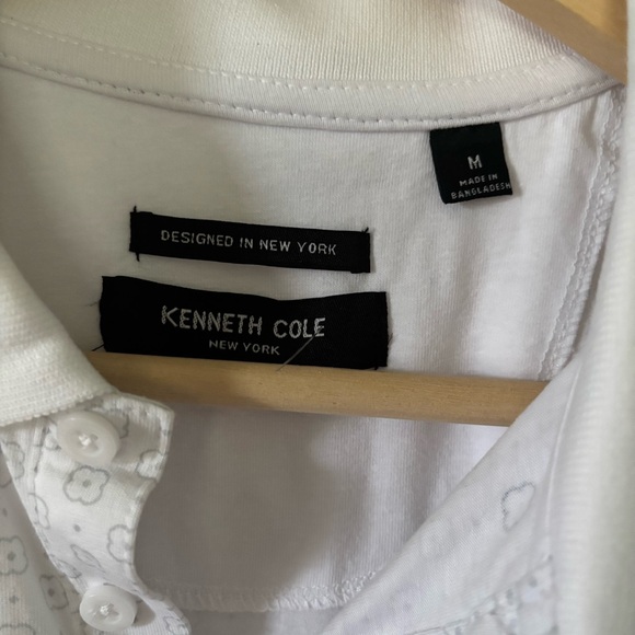 Kenneth Cole White Patterned Polo Shirt size Medium - Picture 3 of 10